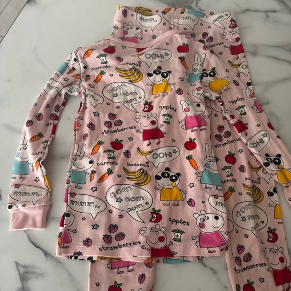 H&M Peppa Pig Kids Pajama Set - Picture 5 of 7